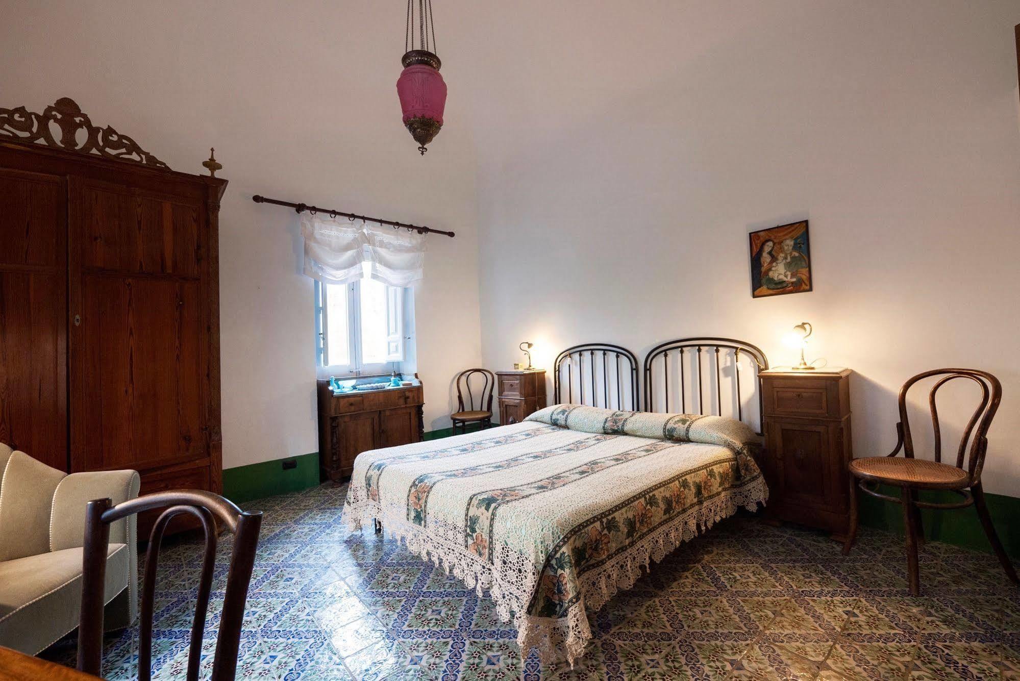 Villa Casa Migliaca à Pettineo Extérieur photo